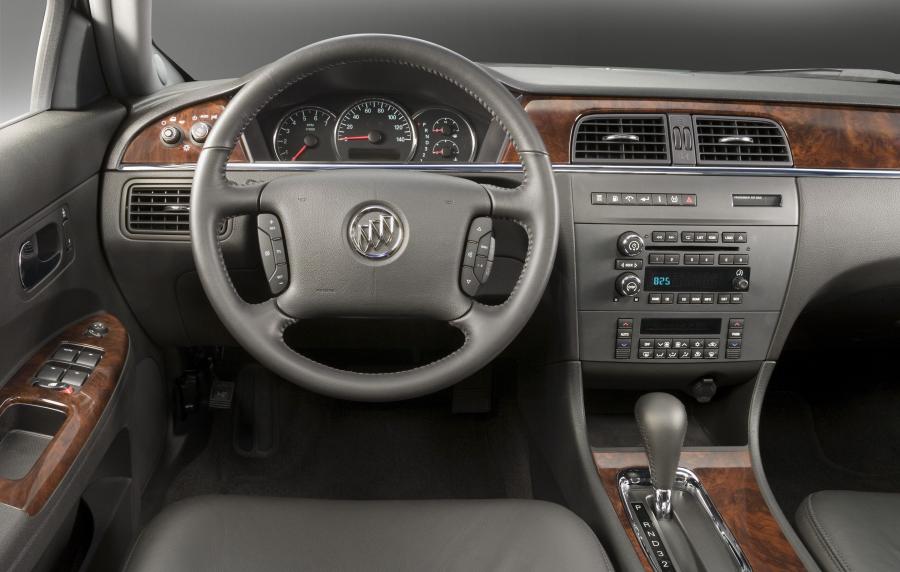  Buick LaCrosse CXS 2008 года  (фото 2 из 6)